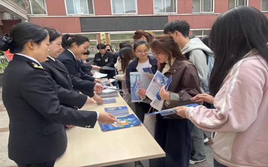 6ee16ceaf7e4e46294b65432666e8e42